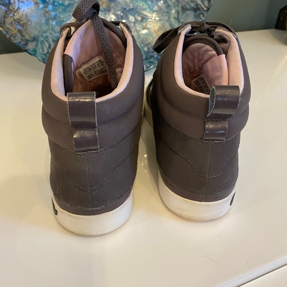 Adidas Womens  High-Top Sneakers - Dark Gray - Picture 2 of 5